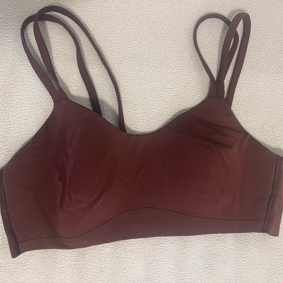 Lululemon “Like a Cloud” bra - Picture 2 of 2